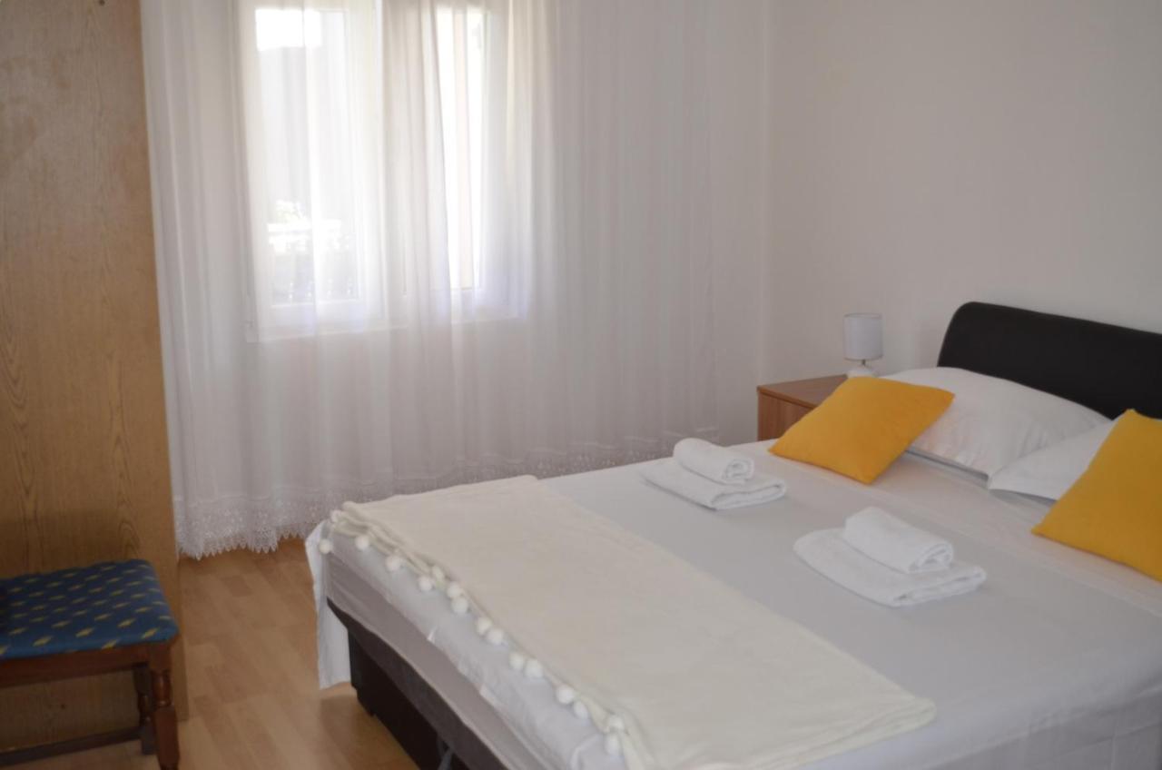 Apartment Ana Kaštel Sućurac Exterior foto